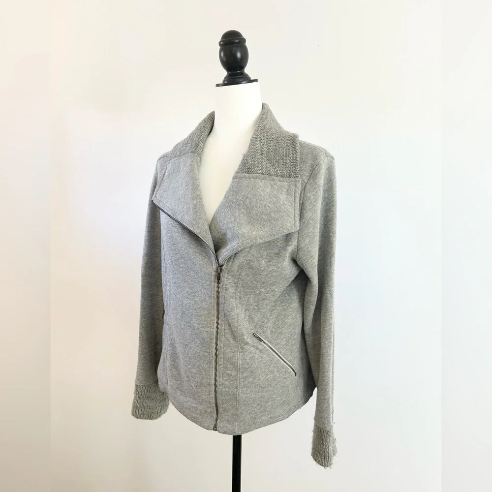 Anthropologie Grey Zip-up Motorcycle Style Sweater - size Medium - Picture 9 of 9